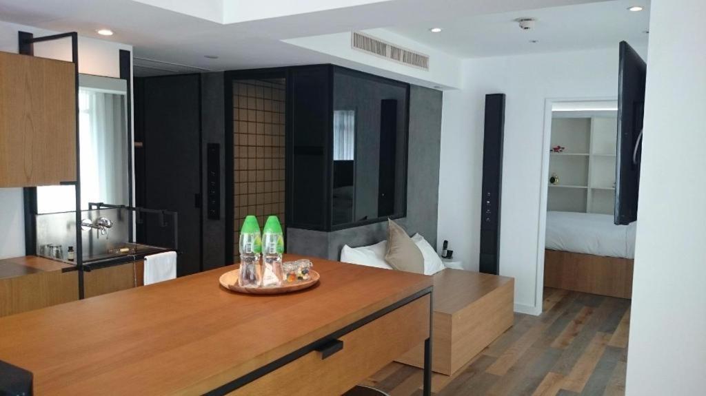 Hmlet Austin Avenue Hotell Hongkong Exteriör bild